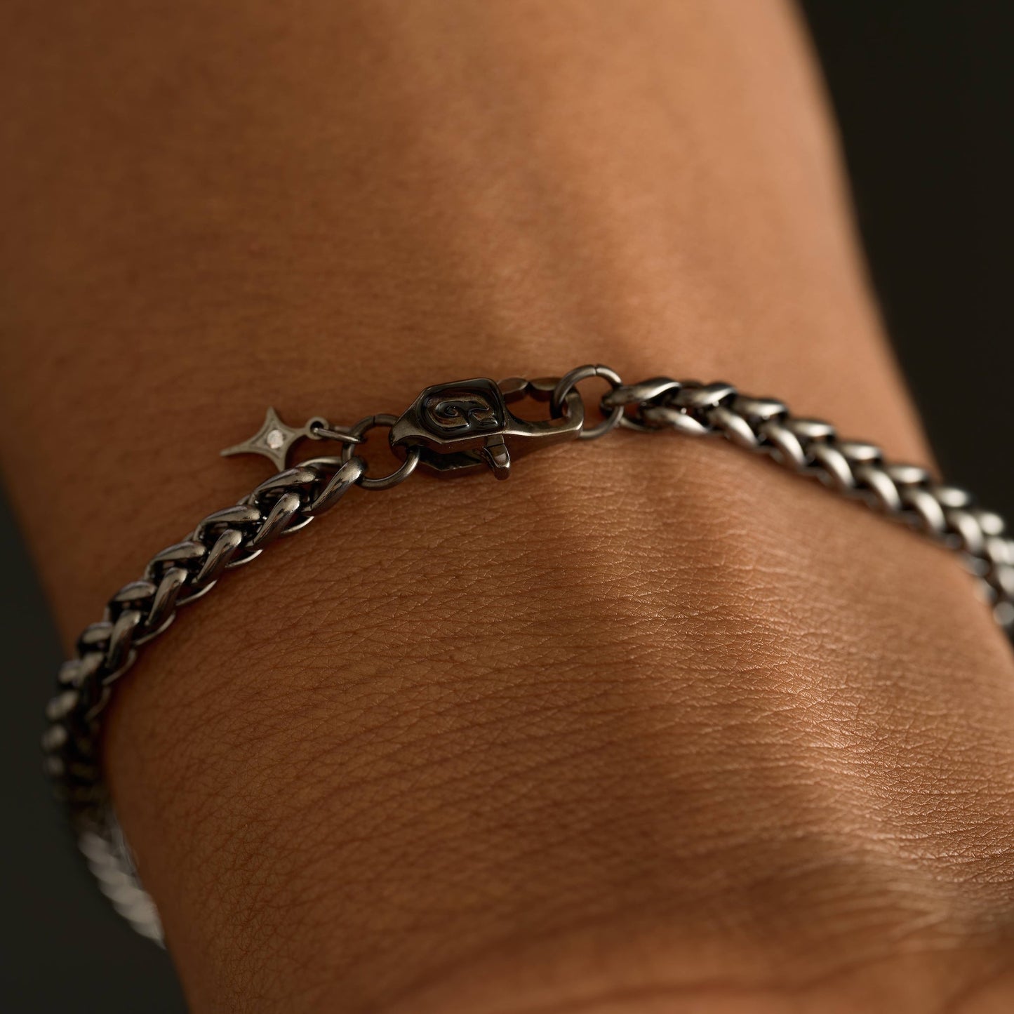 Palm Chain Bracelet in Black - 4mm