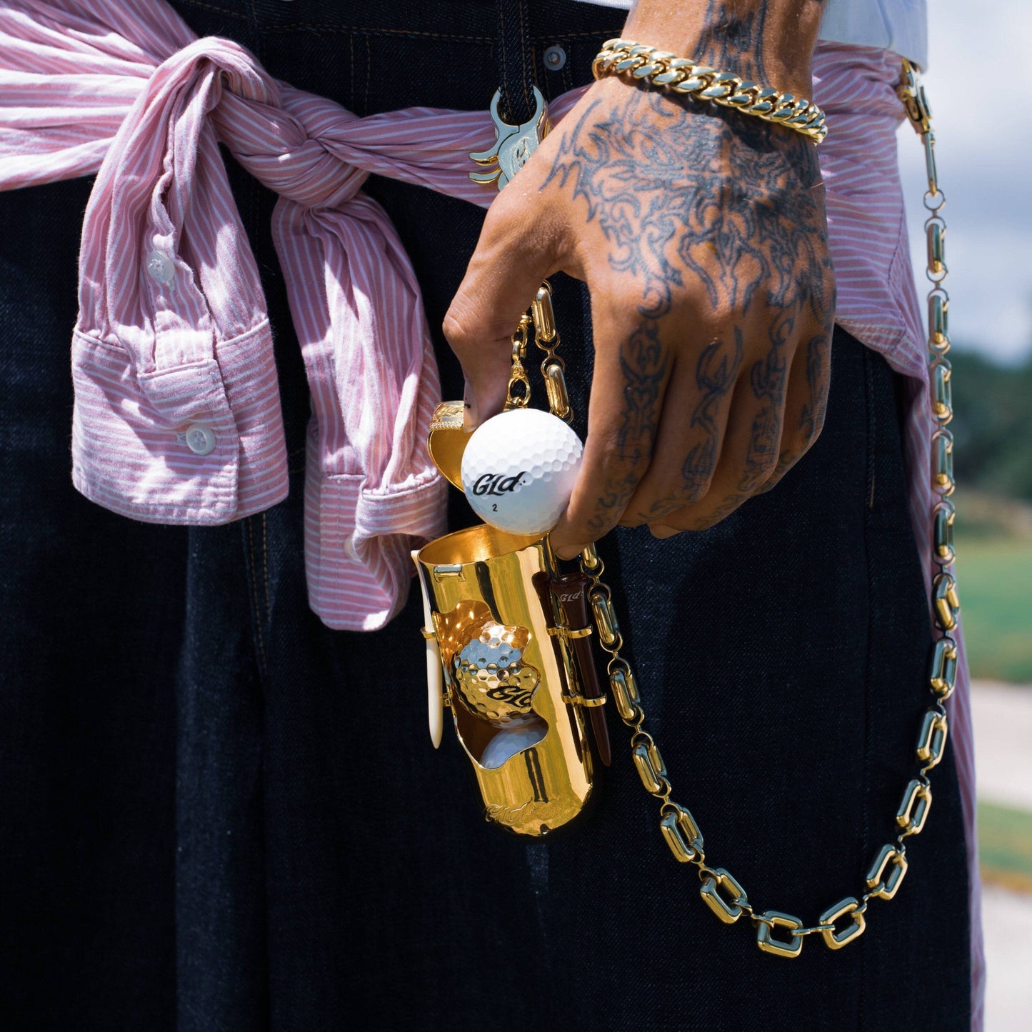 Clip-on Golf Ball Holder Accessory in Yellow Gold