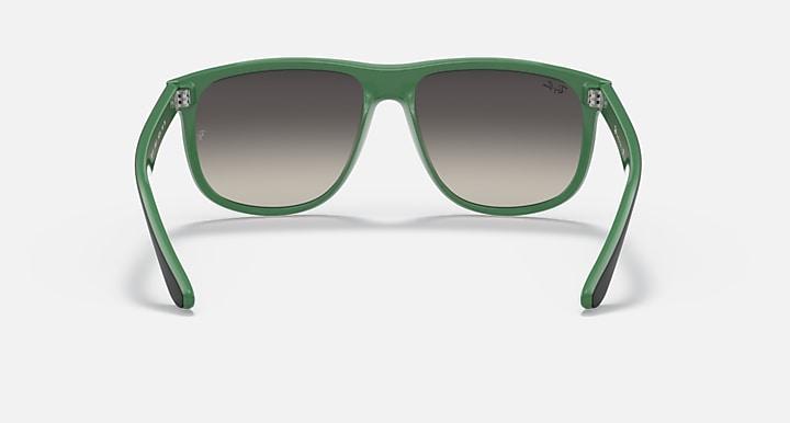 Ray-Ban Boyfriend RB4147